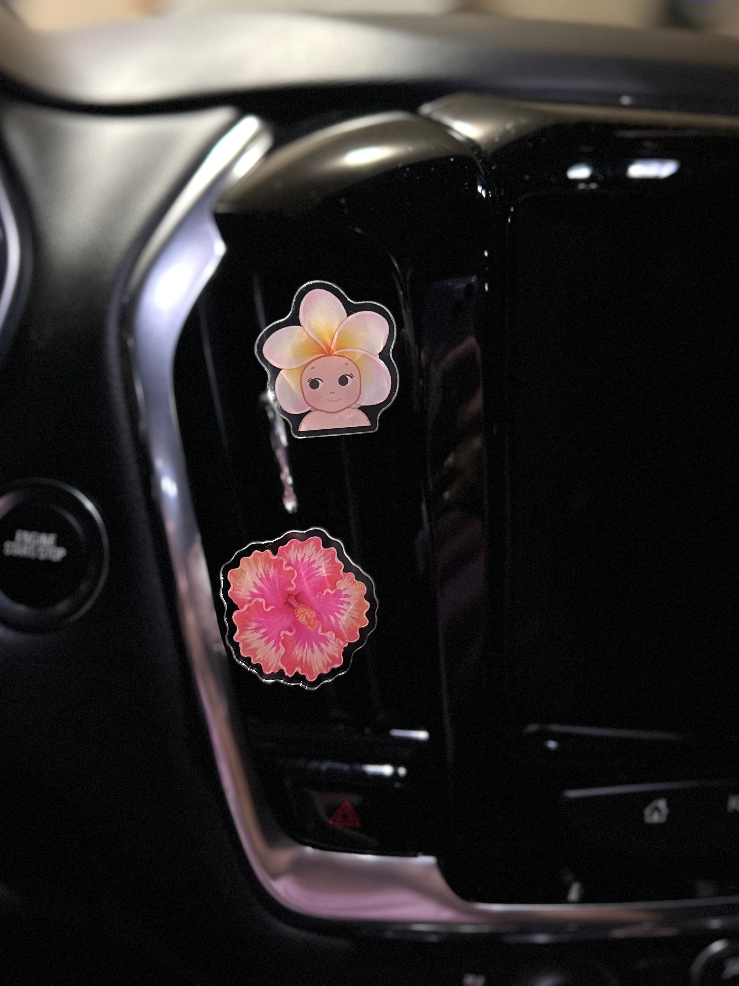Hibiscus Vent Clip