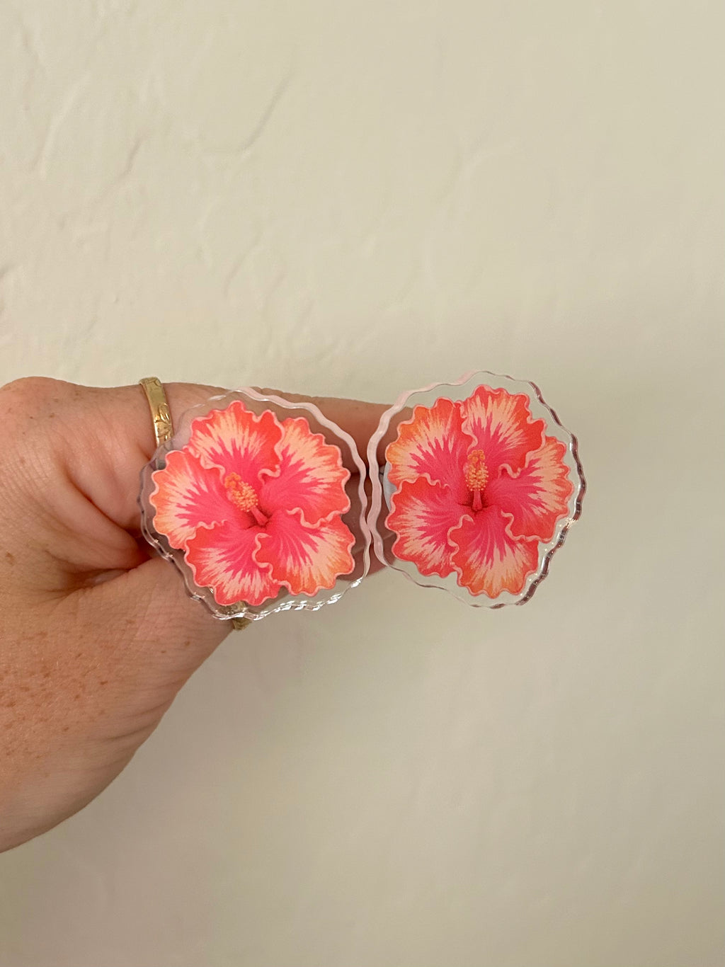 Hibiscus Vent Clip